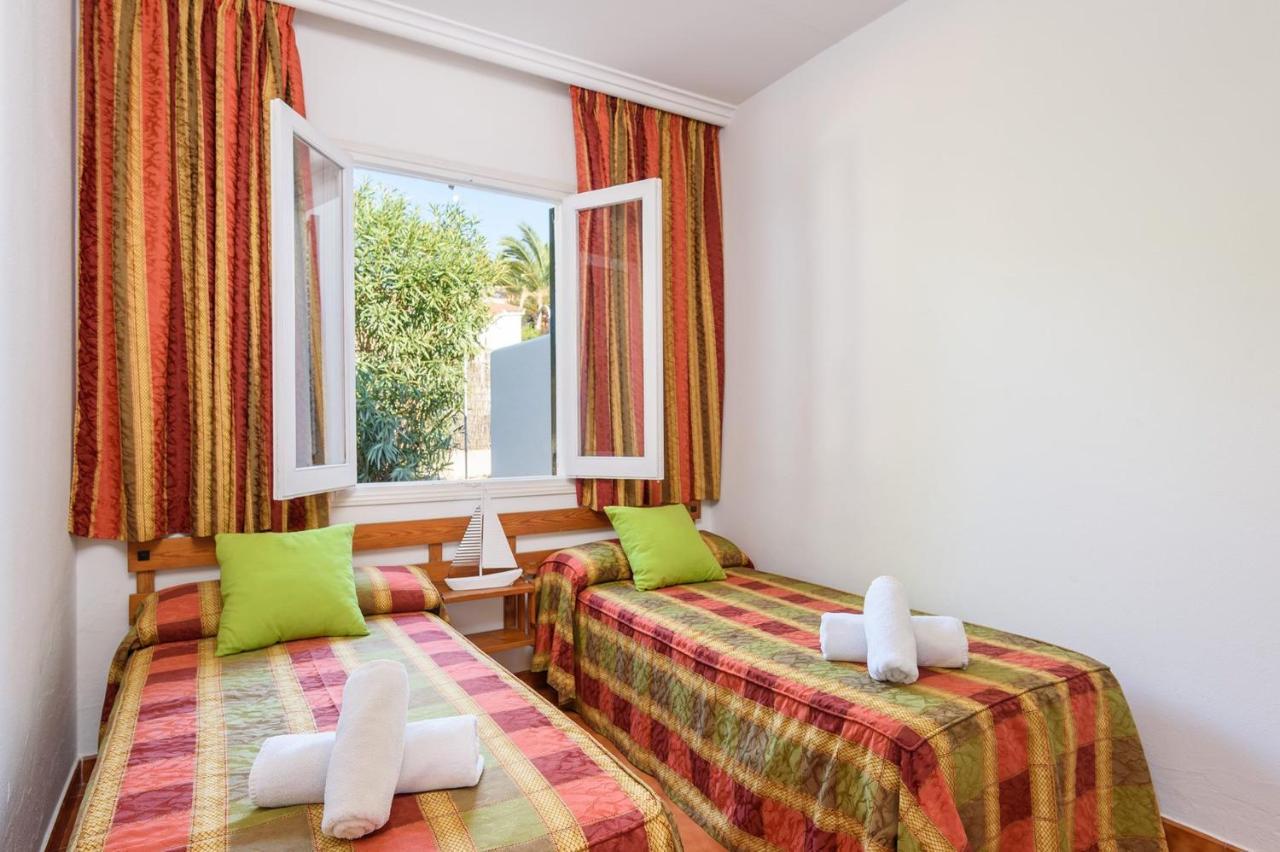 Gavina Villa, Cala Blanca Кала-Бланка Экстерьер фото